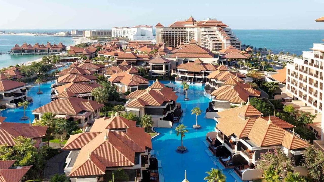 Signature Living Resort Apartments With Private Beach And Laguna Pool , Palm Jumeirah Dubai Exterior photo